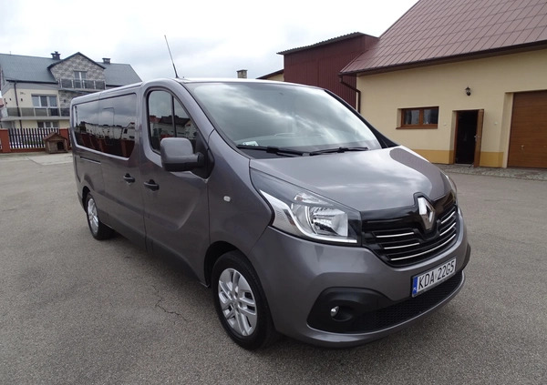 Renault Trafic cena 75000 przebieg: 210000, rok produkcji 2017 z Jędrzejów małe 67